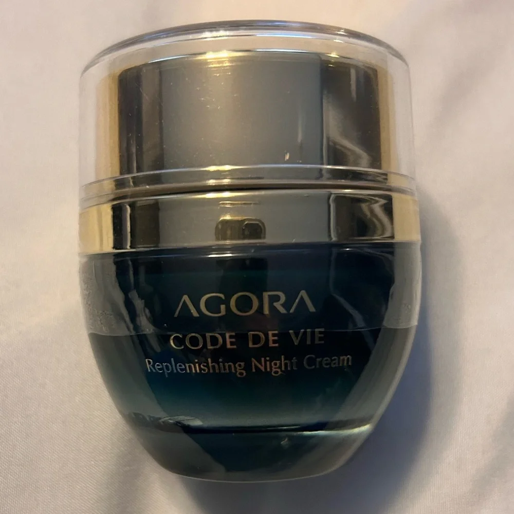 Agora Replenishing Night Cream - Picture 2 of 3